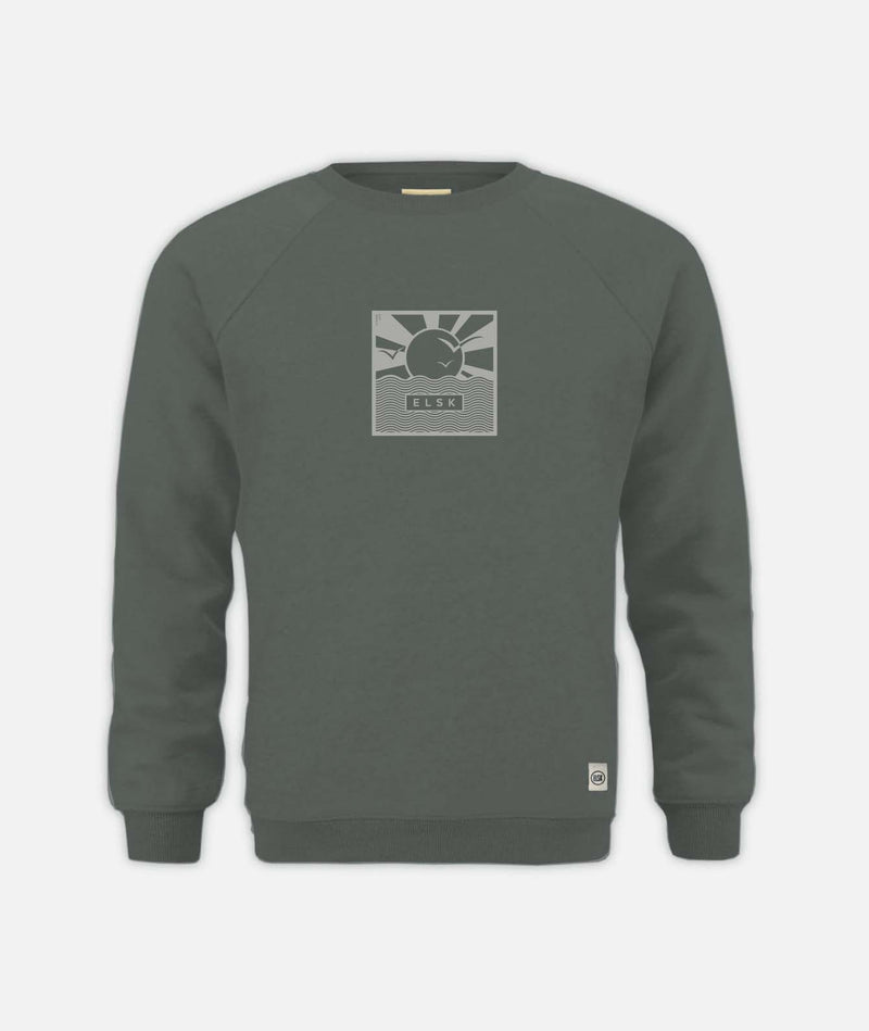 02007 | ELSK® CUBE21 TVÆRS MEN'S CREWNECK | STONE GREEN