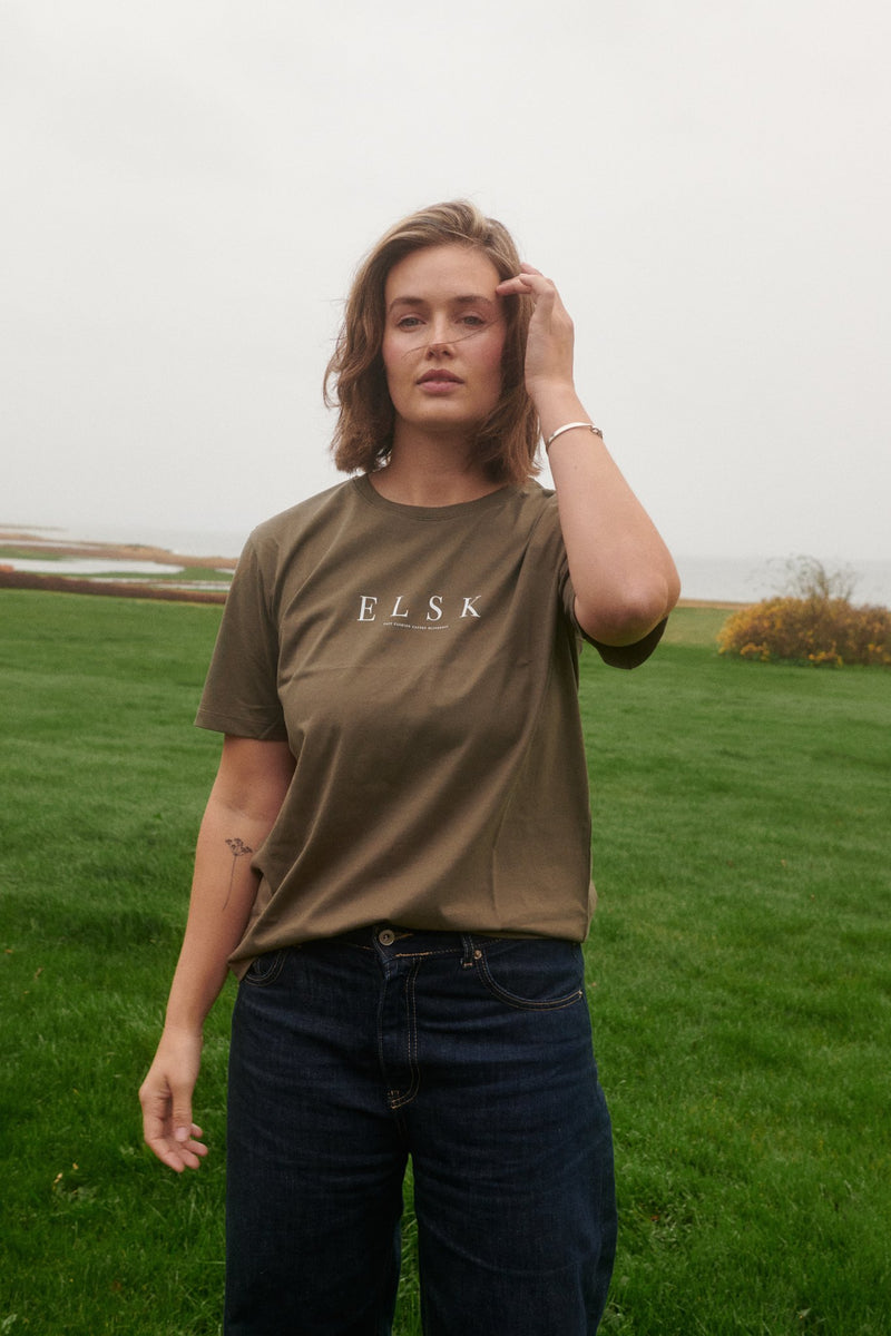 PURE WOMEN'S CLASSIC T-SHIRT