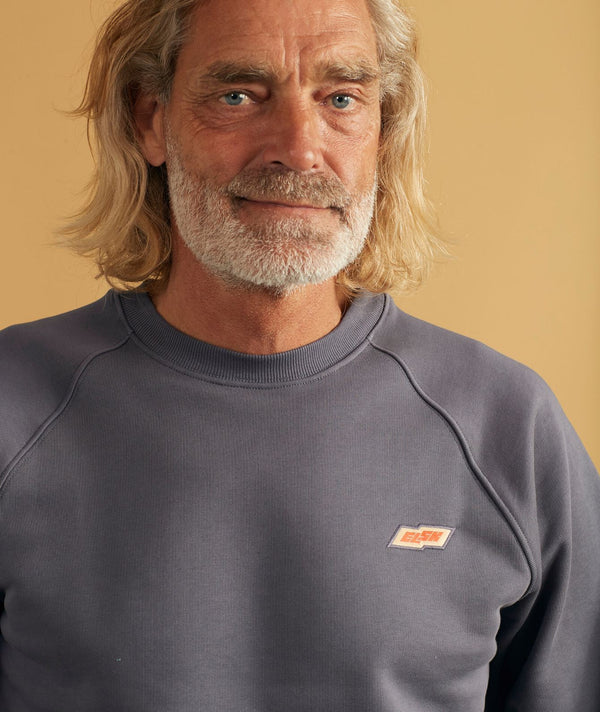 02038 | ELSK TECH PCH TVÆRS MEN'S CREWNECK | STONE PURPLE