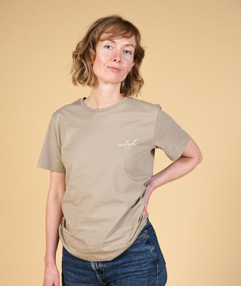 SIGNED BASIC WOMEN'S CASUAL T-SHIRT