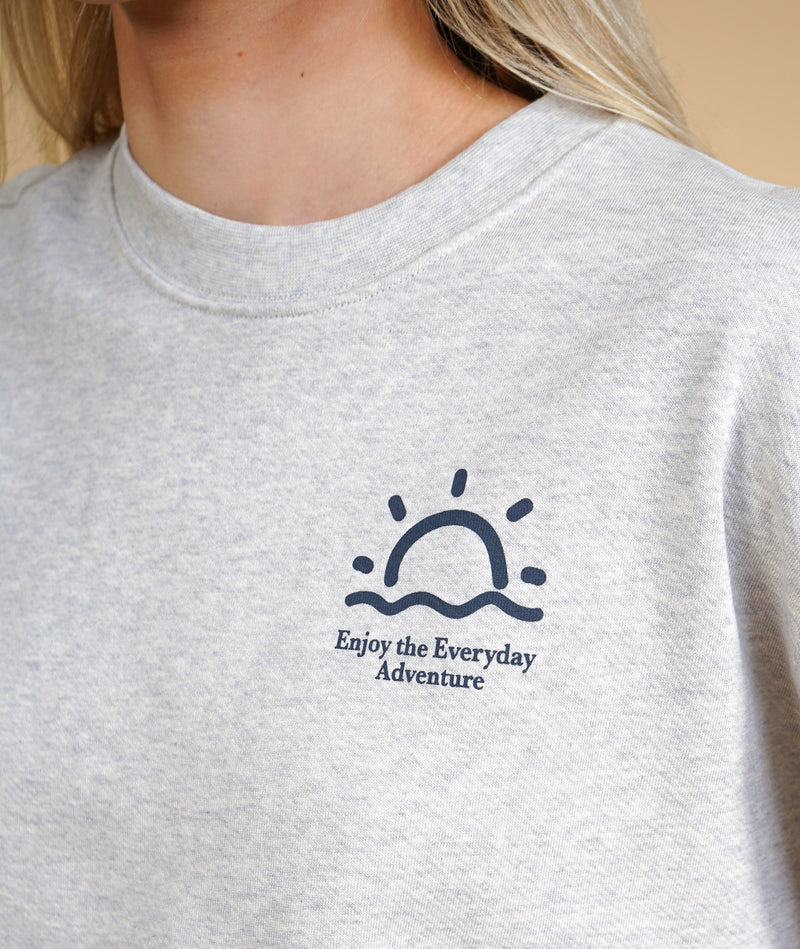 SUNRISE CH WOMEN'S CREWNECK