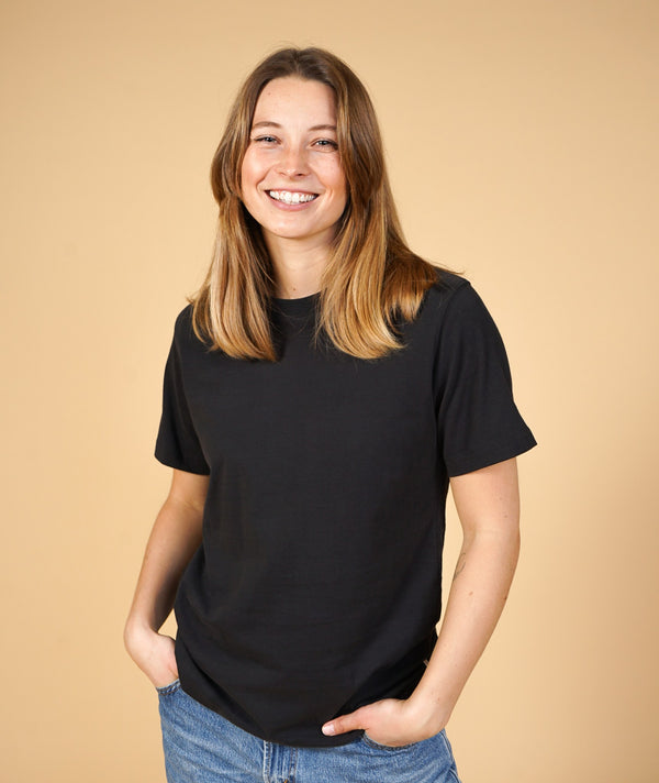 BASIC WOMEN'S BRUSHED T-SHIRT