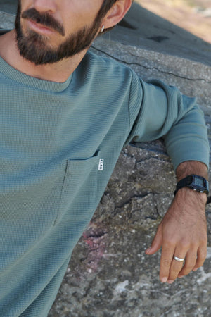 WAFFLE MEN'S POCKET LONGSLEEVE