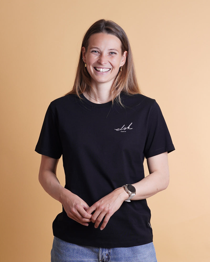 SIGNED BASIC WOMEN'S CASUAL T-SHIRT