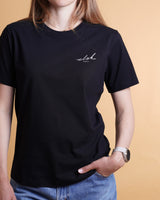 SIGNED BASIC WOMEN'S CASUAL T-SHIRT