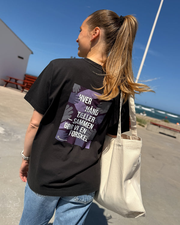 MØDREHJÆLPEN X ELSK WOMEN'S T-SHIRT