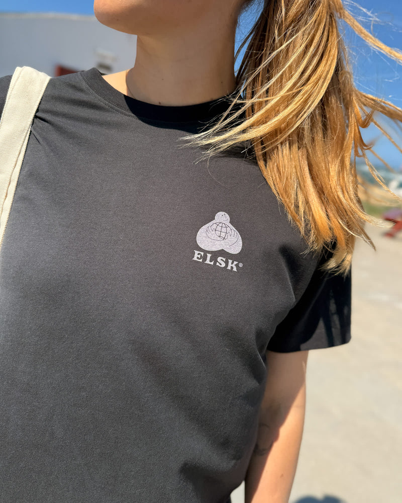 MØDREHJÆLPEN X ELSK WOMEN'S T-SHIRT