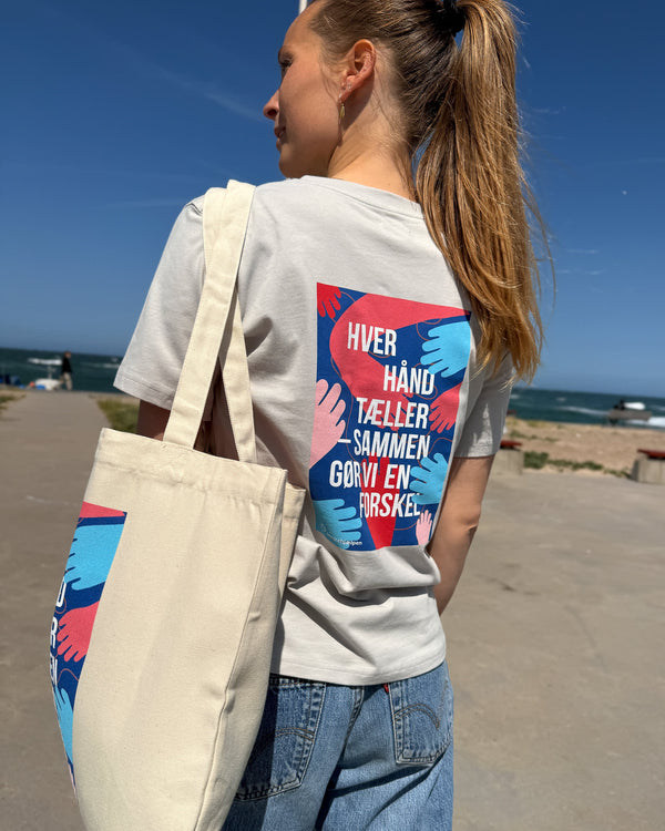 MØDREHJÆLPEN X ELSK WOMEN'S T-SHIRT
