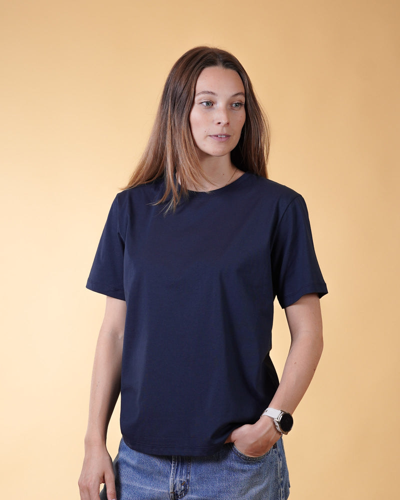BASIC WOMEN'S CLASSIC T-SHIRT