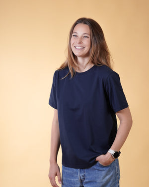 BASIC WOMEN'S CLASSIC T-SHIRT