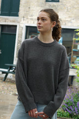 ROUNDNECK WOMEN'S RECYCLED WOOL KNIT