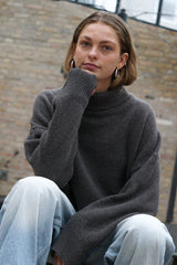 HIGHNECK WOMEN'S RECYCLED WOOL KNIT