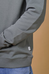 GLOBE MEN'S RAGLAN CREWNECK