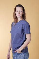 SIGNED BASIC WOMEN'S CASUAL T-SHIRT