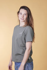 SIGNED BASIC WOMEN'S CASUAL T-SHIRT