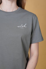 SIGNED BASIC WOMEN'S CASUAL T-SHIRT