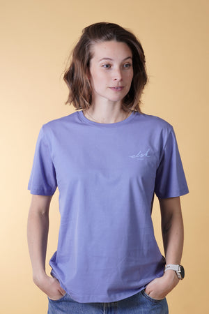 SIGNED BASIC WOMEN'S CLASSIC T-SHIRT