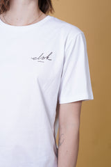 SIGNED BASIC WOMEN'S CLASSIC T-SHIRT