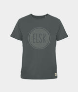 2337 | ELSK® SEA LOGO ESSENTIAL BRUSHED MEN'S TEE  | STONE GREEN