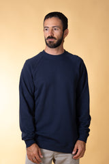 BASIC MEN'S RAGLAN CREWNECK