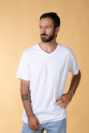 V-NECK MEN'S BRUSHED T-SHIRT