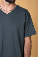 V-NECK MEN'S BRUSHED T-SHIRT
