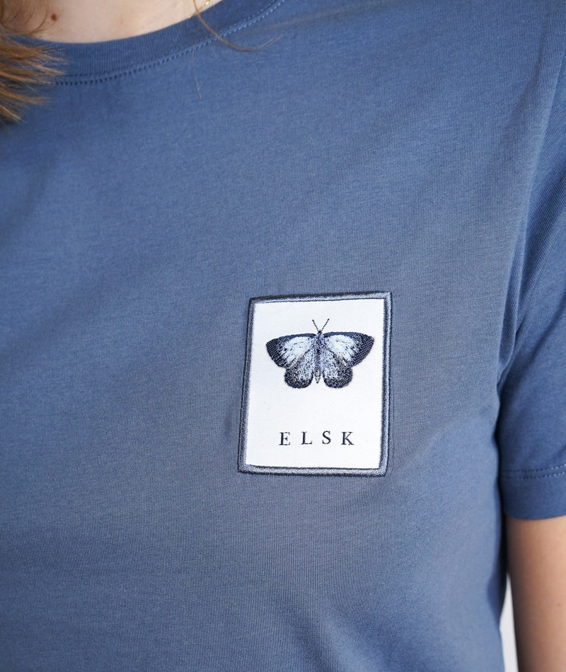 RE.ELSK BLAAFUGL PCH WOMEN'S ESSENTIAL T-SHIRT