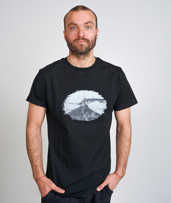 01115 | KYSTVEJ ESSENTIAL MEN'S T-SHIRT | BLACK