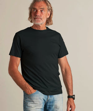 ESSENTIAL MEN'S T-SHIRT