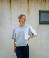 11017 | ELSK® PURE STROKE EMB THILDA HEAVY TEE | SEA GRAY