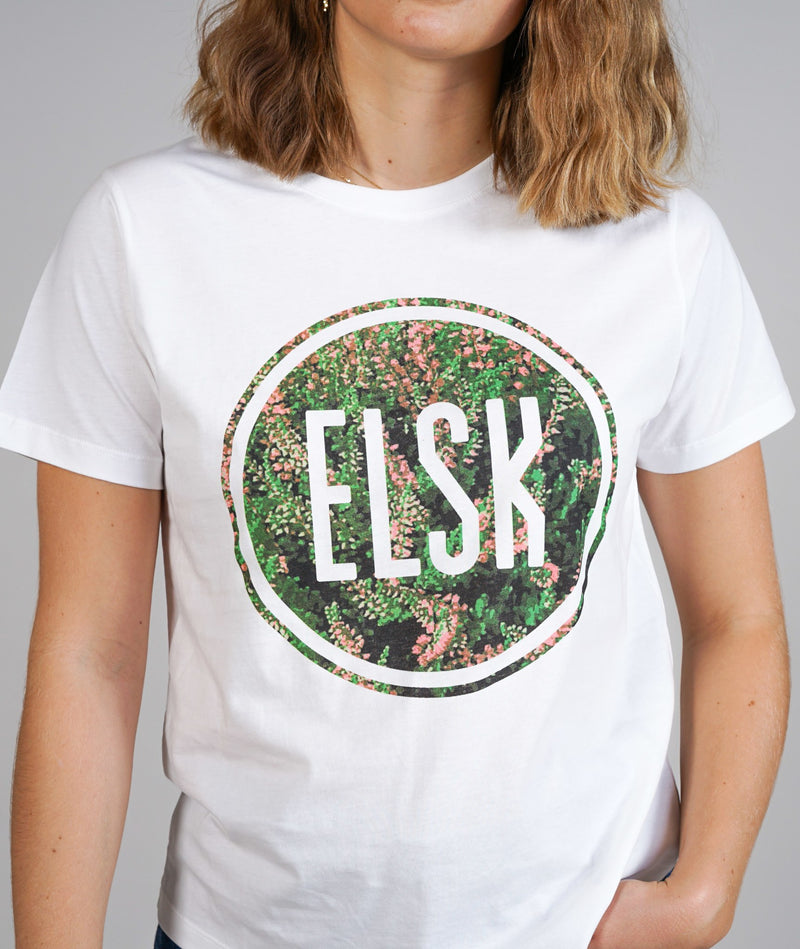 11004 | ELSK® LYNG LOGO WOMEN'S TEE | WHITE