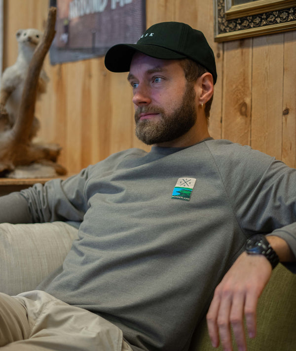 02017 | ELSK® BAGSØ2 PCH MEN'S LIGHTWEIGHT CREWNECK | SMOKEY OLIVE