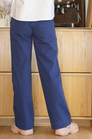 EASE WOMEN'S PANTS