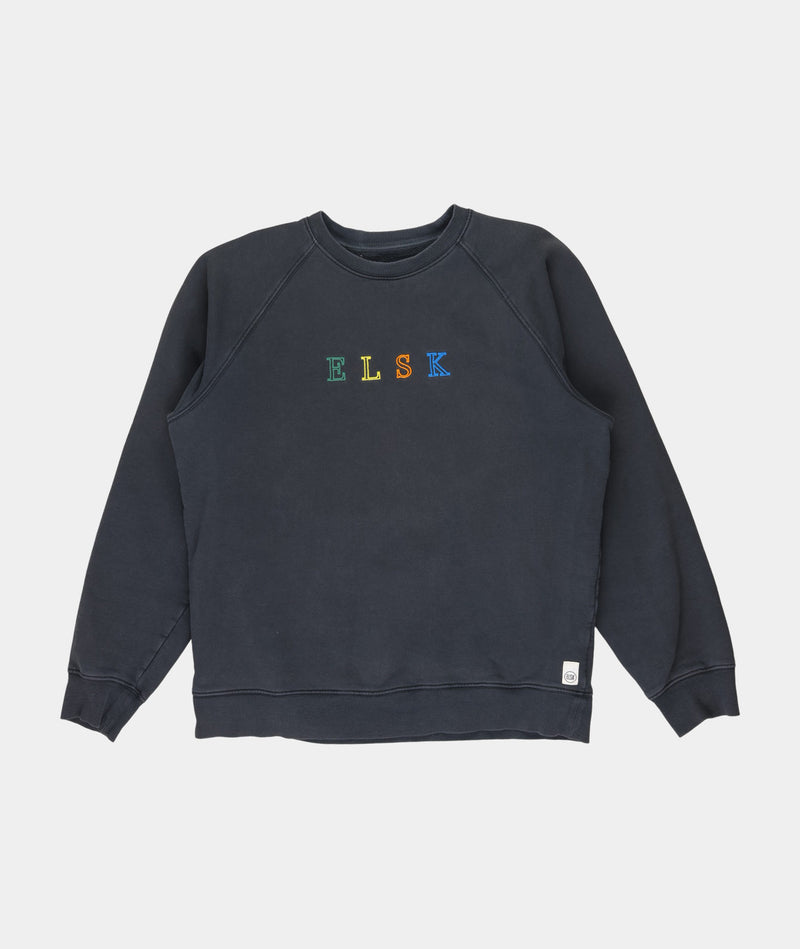 RE.ELSK 02012 | ELSK® PURE STROKE EMB TVÆRS MEN'S CREWNECK | PIRATE BLACK