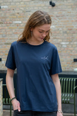 SIGNED BASIC WOMEN'S CLASSIC T-SHIRT