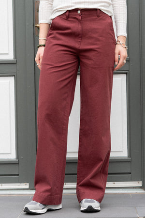 EASE WOMEN'S PANTS