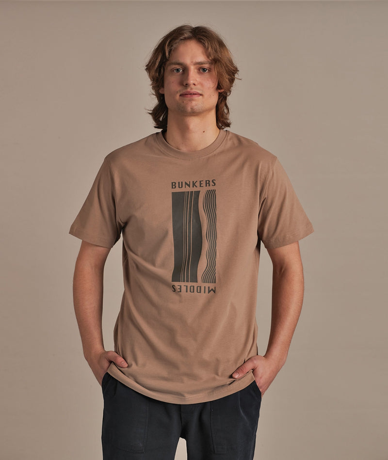 01065 | ELSK® BUNKERS BRUSHED MEN'S TEE  | TAUPE BROWN