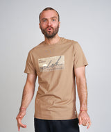 01076 | ELSK® SUNSIGN22 ESSENTIAL MEN'S TEE  | TAUPE BROWN