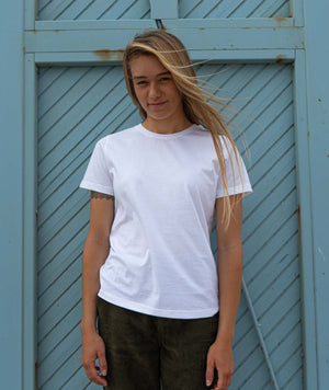 4000 | ELSK® ESSENTIAL WOMEN'S TEE | WHITE