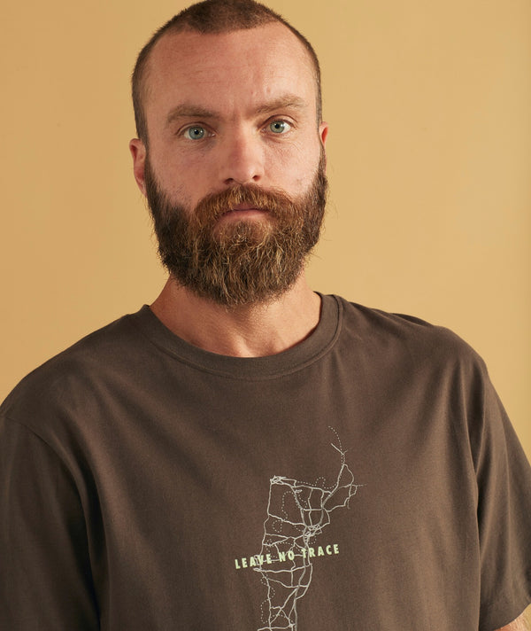 01088 | ELSK MAP BRUSHED T-SHIRT | DARK OAK