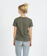 4447 | ELSK® CRANE WOMEN'S TEE | MOSS BRANCH