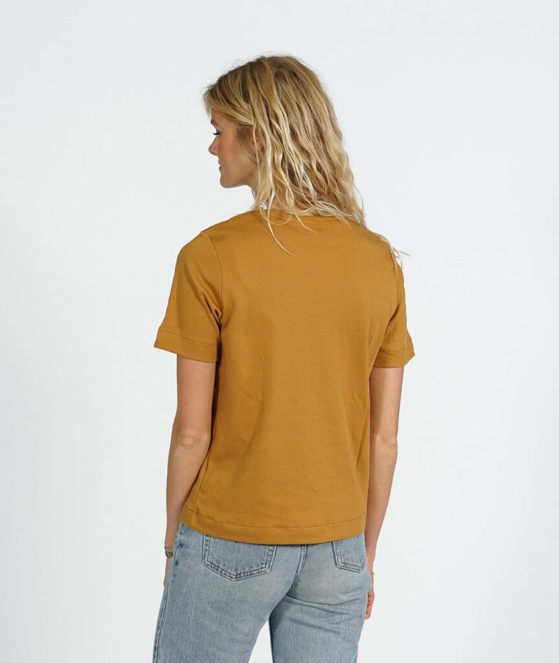 5441 | ELSK® PURE LY WOMEN’S TEE | CURRY